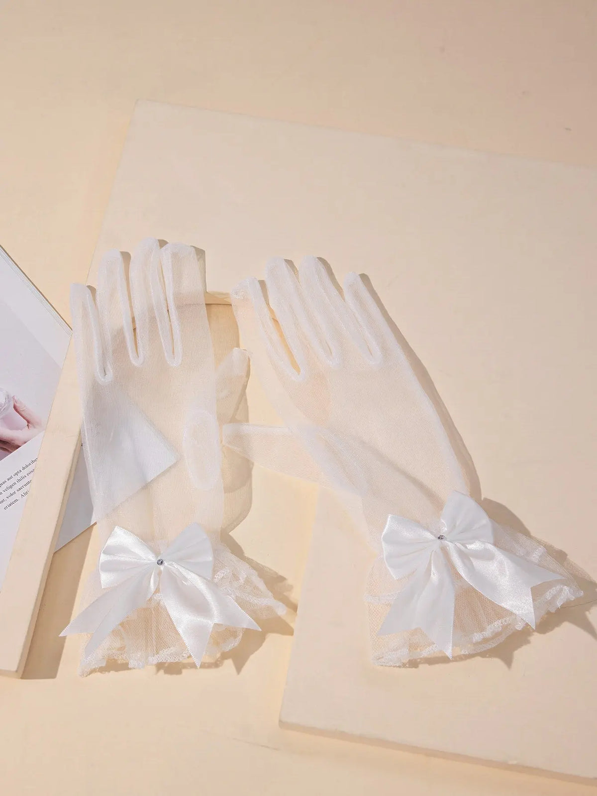 Bow Mesh Gloves