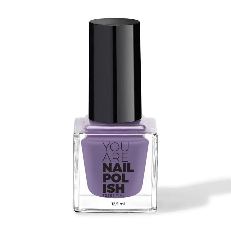 Violine nail polish