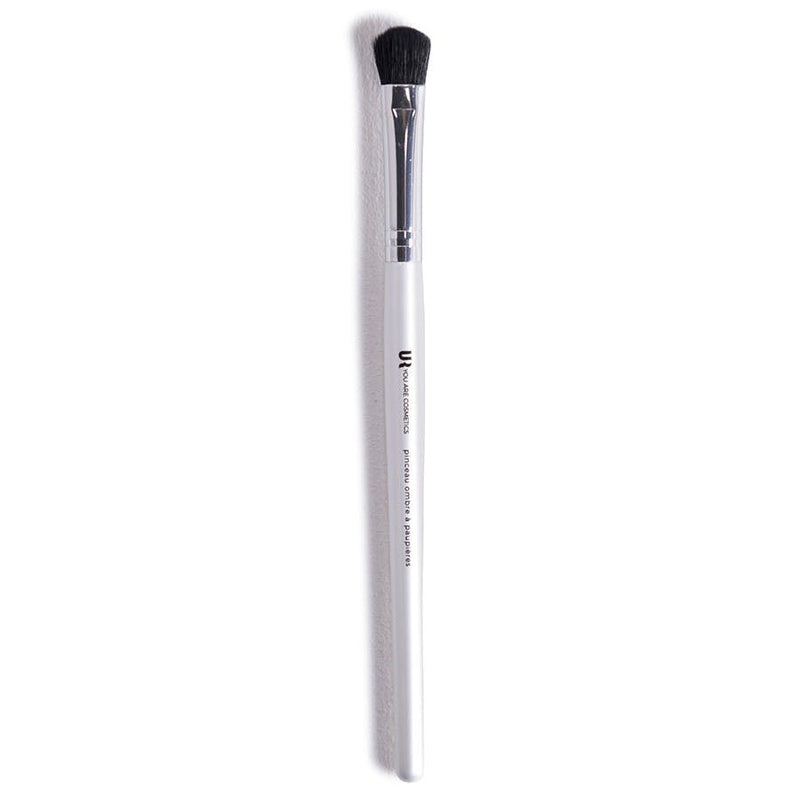 Essential  eye shadow brush SEXY DRESS OUTLET